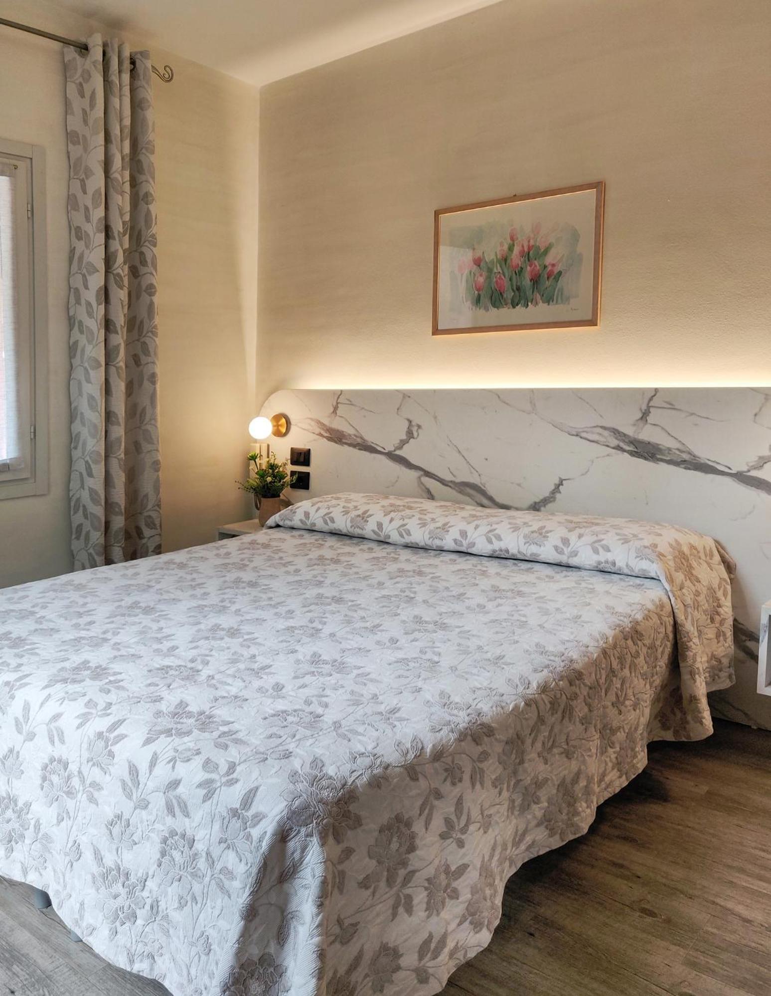 Hotel Castello S. Antonio Lazise Exterior foto